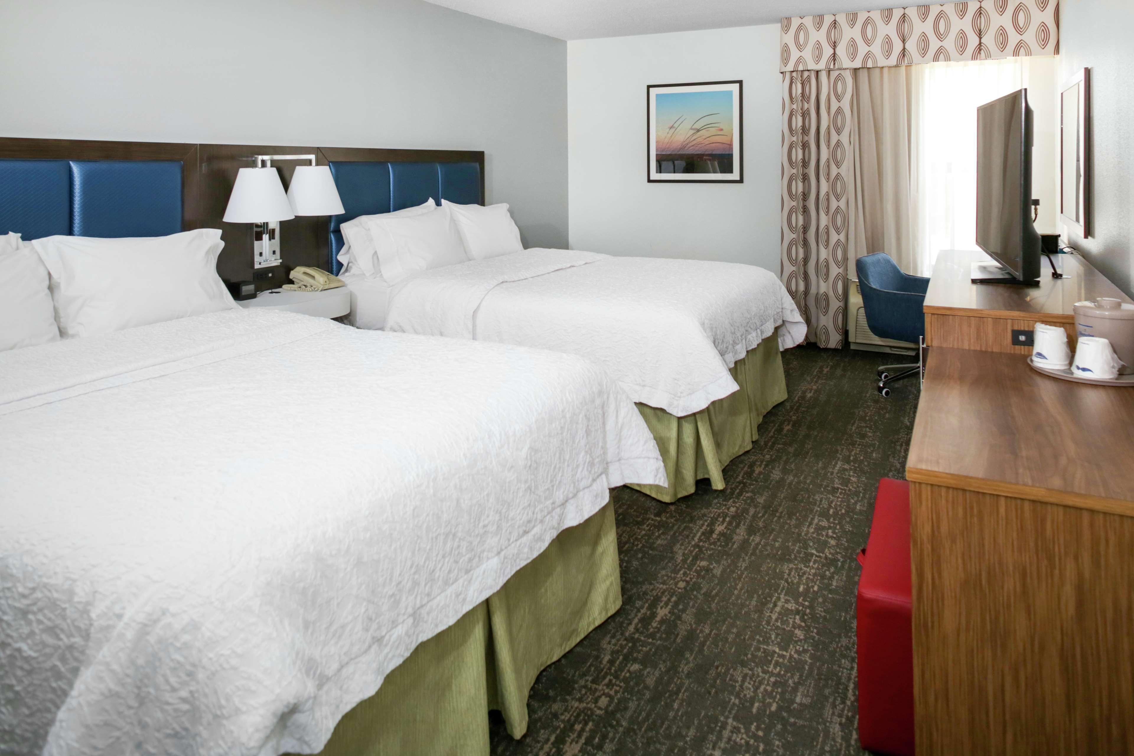 Hampton Inn Portage Bagian luar foto