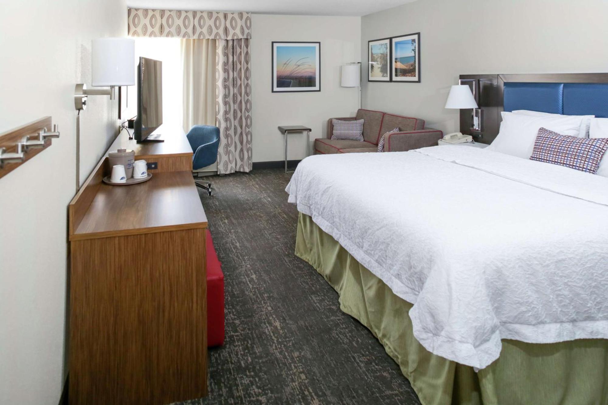 Hampton Inn Portage Bagian luar foto